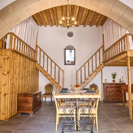 Σπίτι διακοπών Stone Arch *